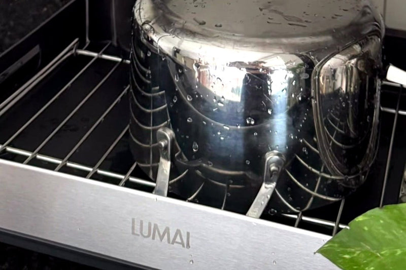 Frente de inox do escorredor Viena com a marca LUMAI