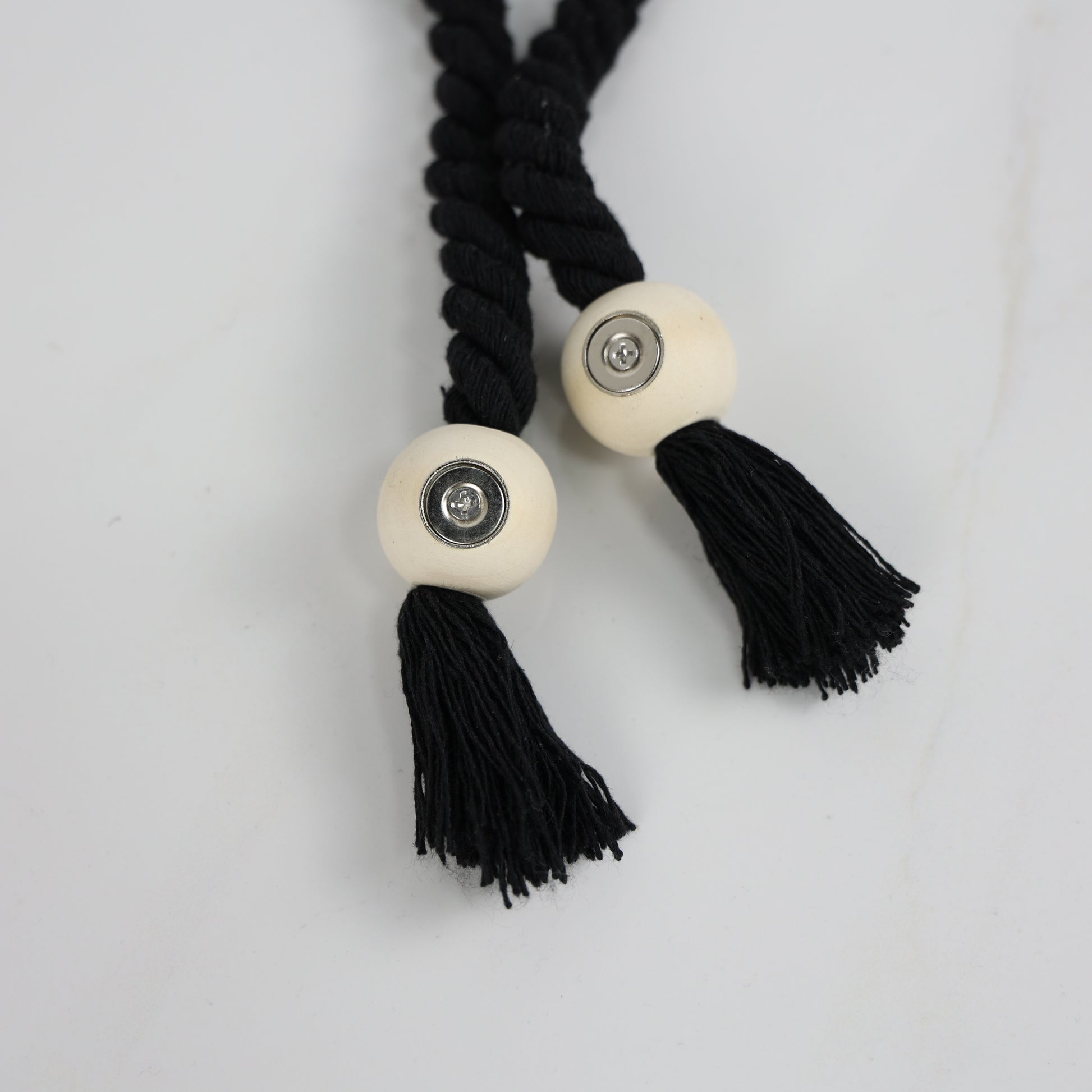 Kit 2 Prendedores de Cortina Trançados Ravena Preto