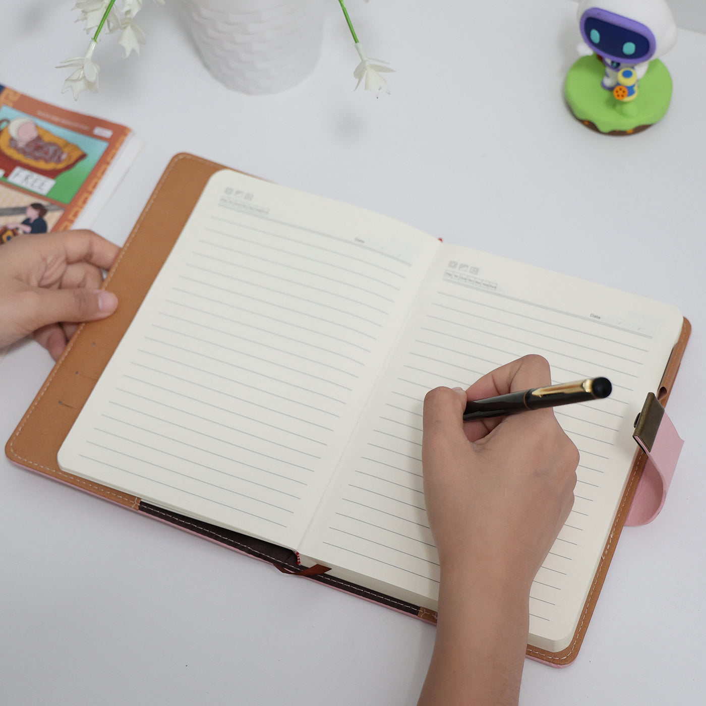 Caderno com Cadeado com Pauta Cartagena Rosa