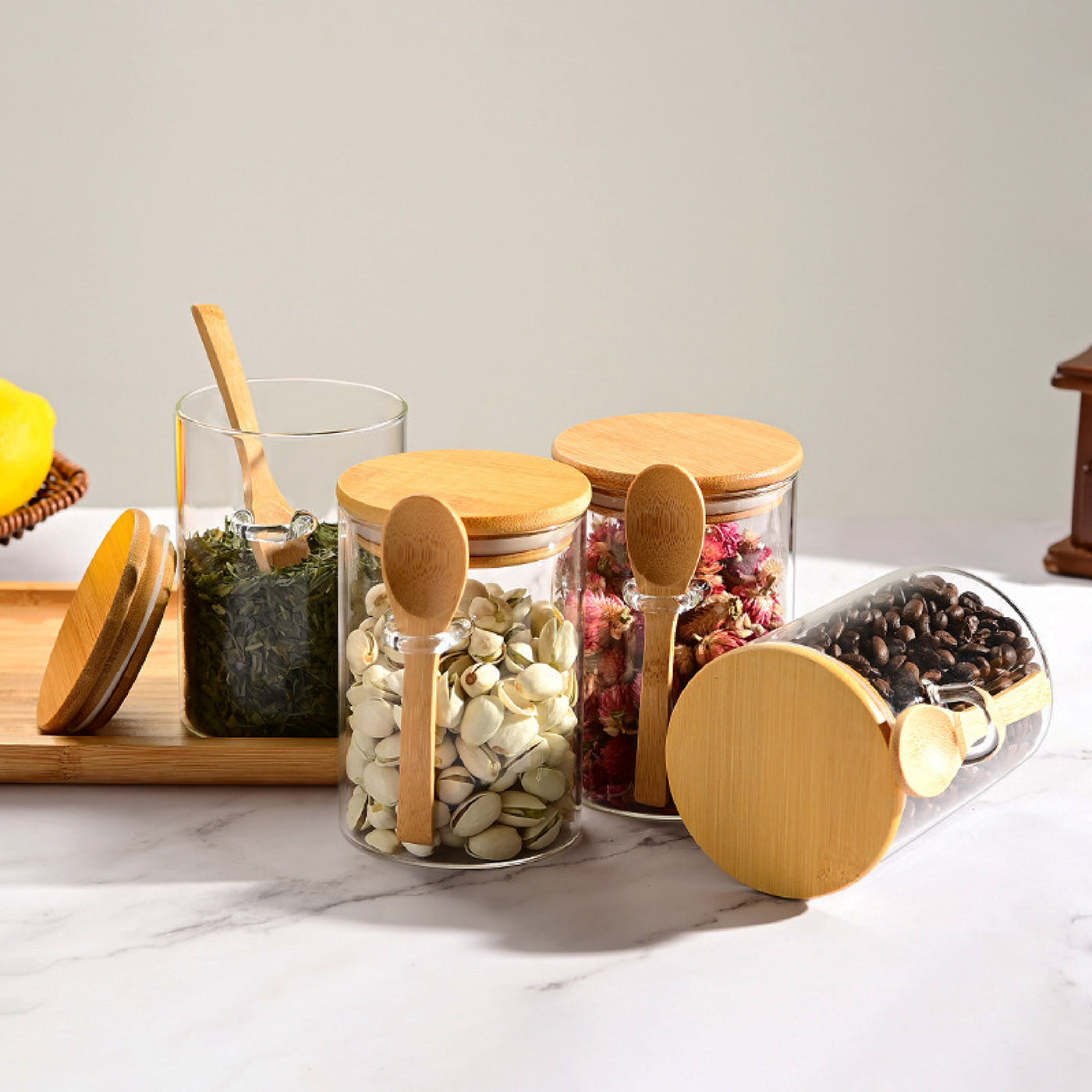 Kit 3 Potes de Vidro 550ml com Tampa de Bambu e Colher Campos do Jordão