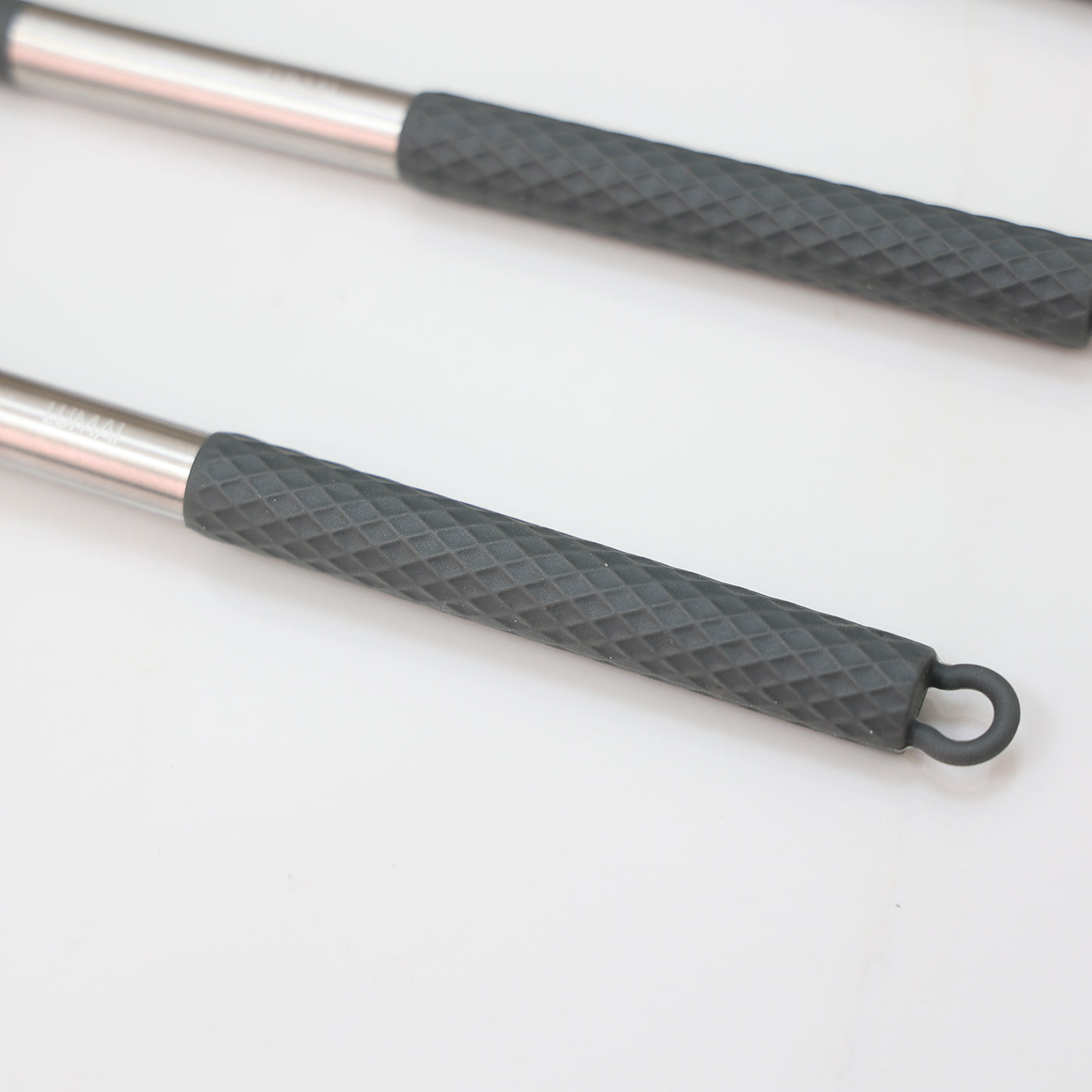 Kit de 8 Utensílios com Cabo de Aço Inox e Silicone Berlim Cinza