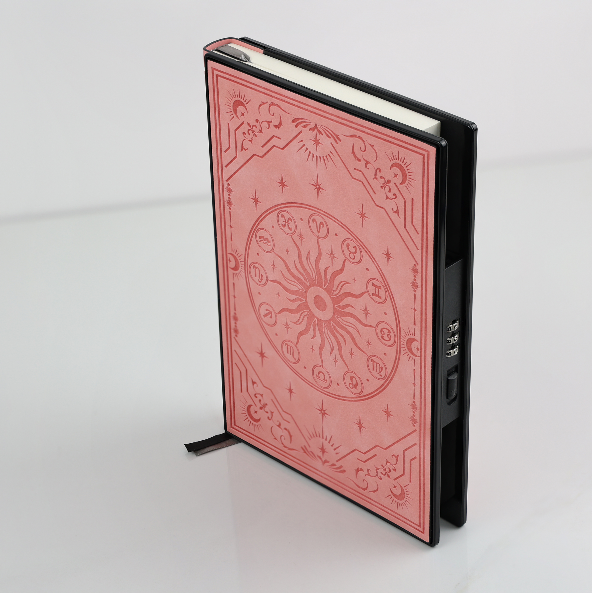 Caderno com Cadeado Lateral Silêncio do Cosmos