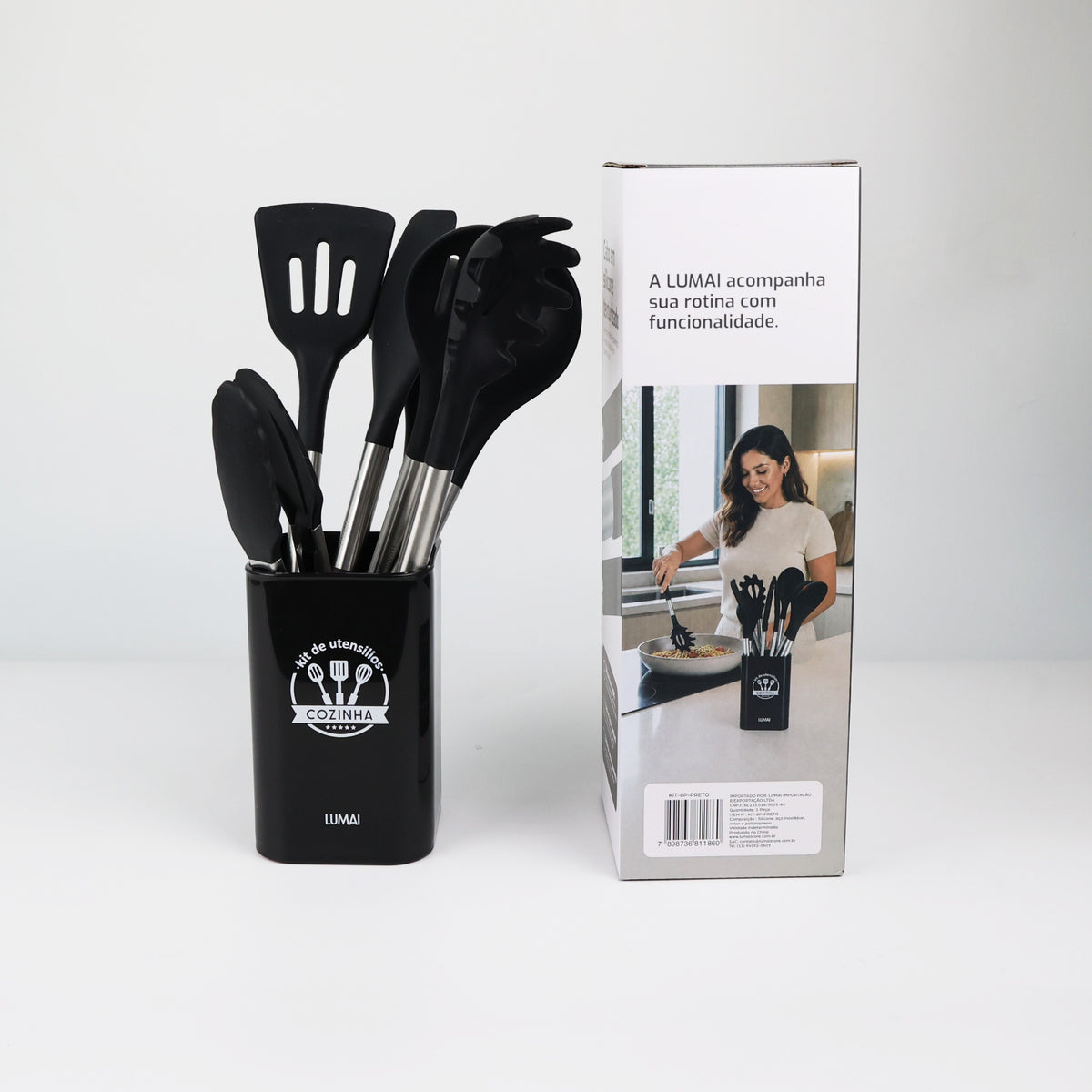 Kit Berlim preto no balde ao lado da caixa